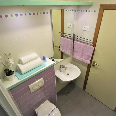 Adria Apartment Baska Voda