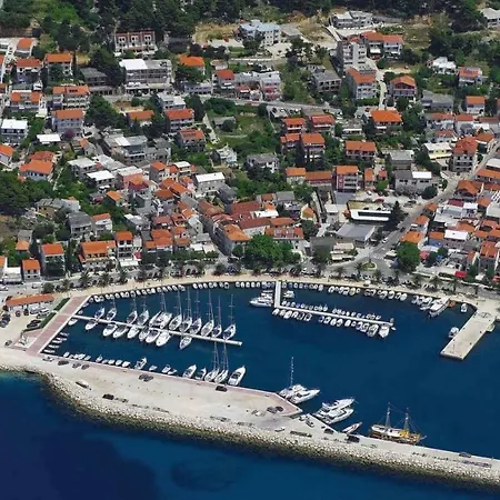 Apartment Adria Baska Voda