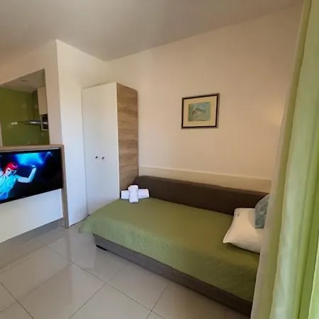 Adria * Baška Voda